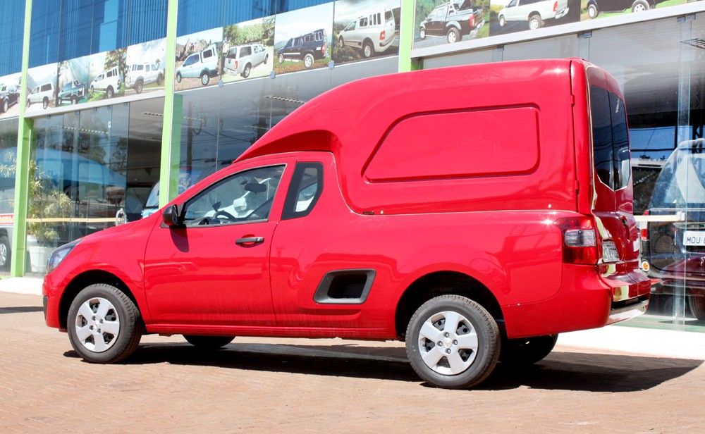 Capota de Fibra para Montana, capota carga alta